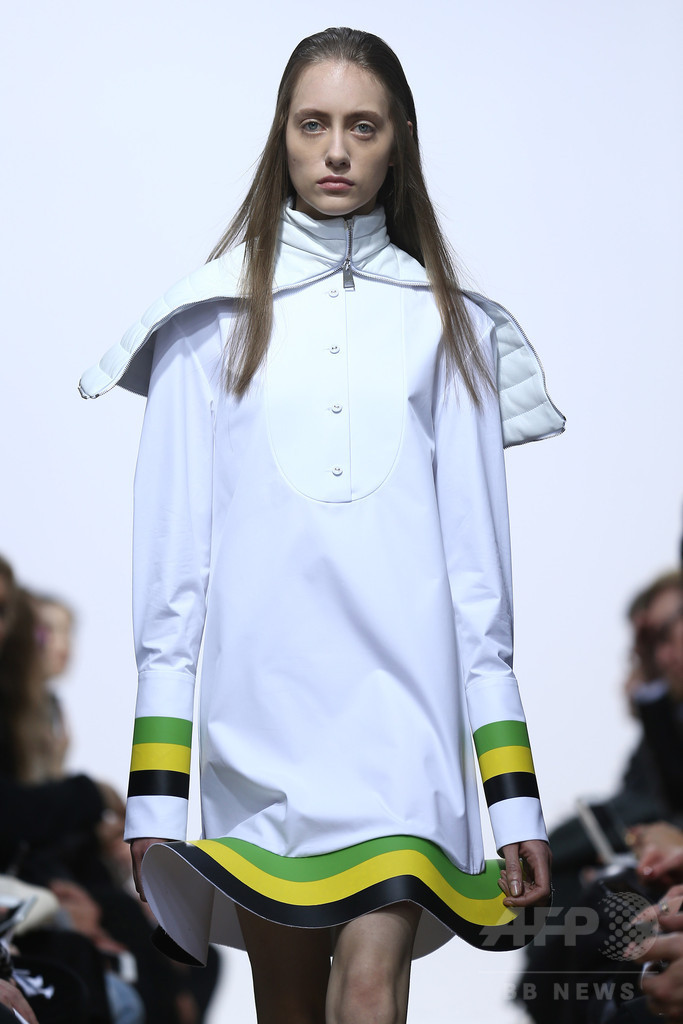 「J.W.アンダーソン」16/17年秋冬コレクション