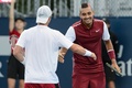 テニス、ロジャーズ・カップ、男子ダブルス1回戦に臨むレイトン・ヒューイット/ニック・キリオス組（2015年8月11日撮影）。(c)AFP/Getty Images/Minas Panagiotakis