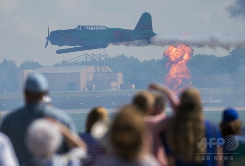 旧日本軍の雷撃機などが展示飛行、米航空ショー 写真14枚 国際ニュース