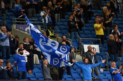 イングランドで半年ぶりの有観客試合、日常への「小さな一歩」