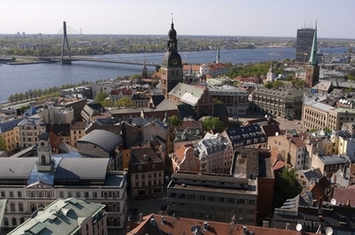 「魂を担保にお金貸します」、不況のラトビアに新手の金融業者