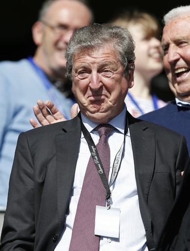 ホジソン監督、ウェンブリーで開催されるNFLの試合に不満