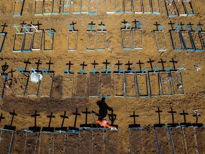 ブラジルのコロナ死者、3万人超え 感染拡大続く