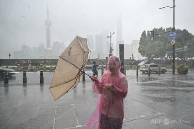 台風13号、中国上陸後に勢力弱まる 東部では交通に影響