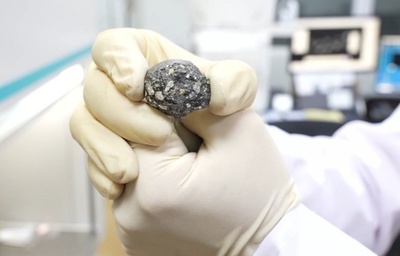 中国が発見した11種類目の月の新鉱物が承認される