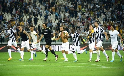 テベスがゴールを決めたユベントス、再びラツィオに快勝