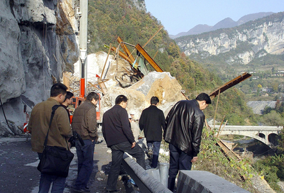 中国湖北省の地滑り、最終的な犠牲者数は35人に