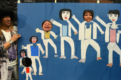 ほとばしる創作意欲 渋谷で障害のあるアーティストらがグループ展