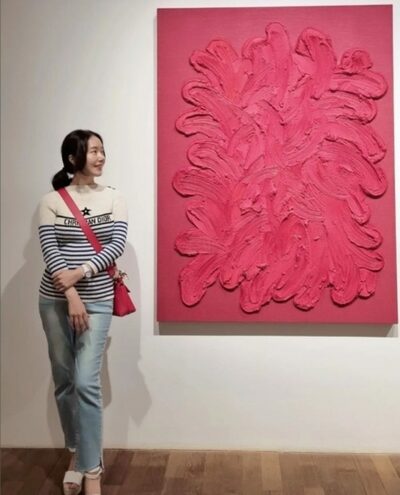 イ・ジョンヒョン、出産後の近況に反響 – KOREA WAVE