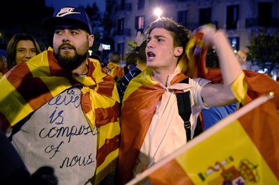 スペイン憲法裁、カタルーニャ議会開催差し止め 独立派に圧力