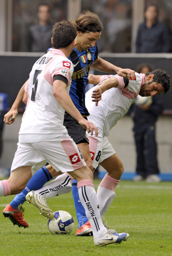 インテル ホームでパレルモと引き分ける