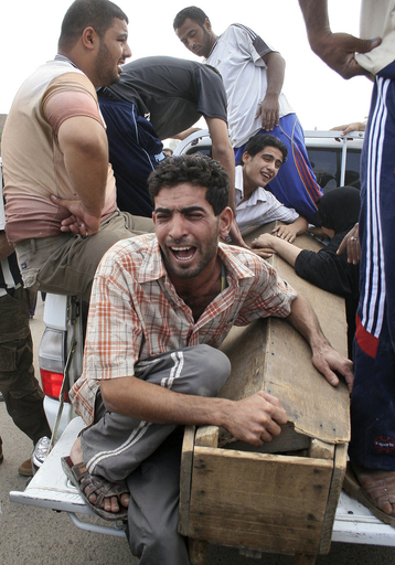 駐イラク米軍が武装グループ49人を殺害、市民にも被害