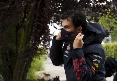 セルヒオ・ペレスがレッドブルと1年契約延長