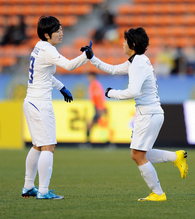 韓国女子 初戦を快勝、東アジア選手権
