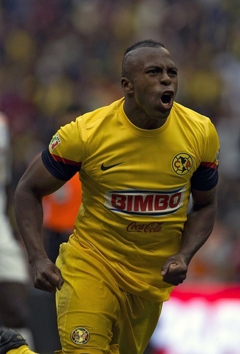 27歳のエクアドル代表FWベニテスが死去