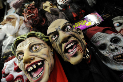 米オバマ大統領やクリントン長官のハロウィーン・マスク