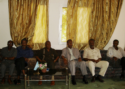 ＜ソマリア紛争＞議会、戒厳令を承認 - ソマリア