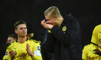 ドルト4発快勝、ハーランドが移籍6試合で9得点