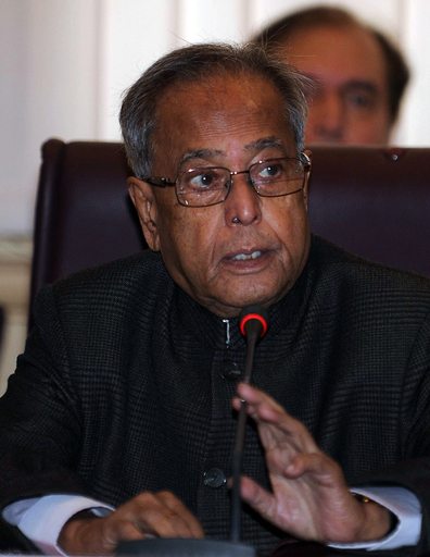 インド、イラン産原油代金のルピー決済を検討