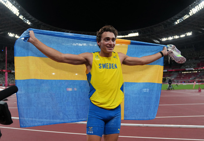 デュプランティスが男子棒高跳びで金メダル 東京五輪