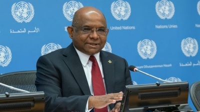 シャヒド第76回国連総会議長、北京冬季五輪開幕式に出席 聖火リレーに参加