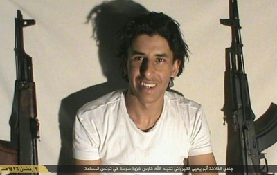 チュニジア・リゾート銃撃、満面の笑みで凶行40分超 目撃者証言