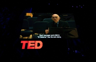 著名人の講演配信するTEDトーク、テレビ網にも進出