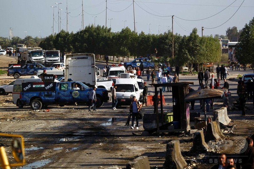 イラク首都近郊で自爆攻撃、47人死亡 ISが犯行声明