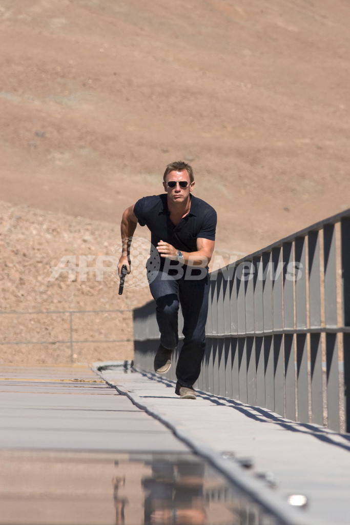 「007」シリーズ新作の脚本内容に、ボリビア閣僚が抗議 「007」シリーズ新作の脚本内容に、ボリビア閣僚が抗議