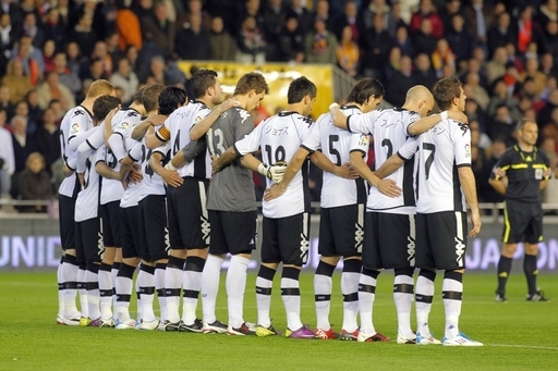 2011年　バレンシア　東日本大震災追悼試合　実支給品　長袖 img_86c77bd6a78a92fdc9636a8ea6