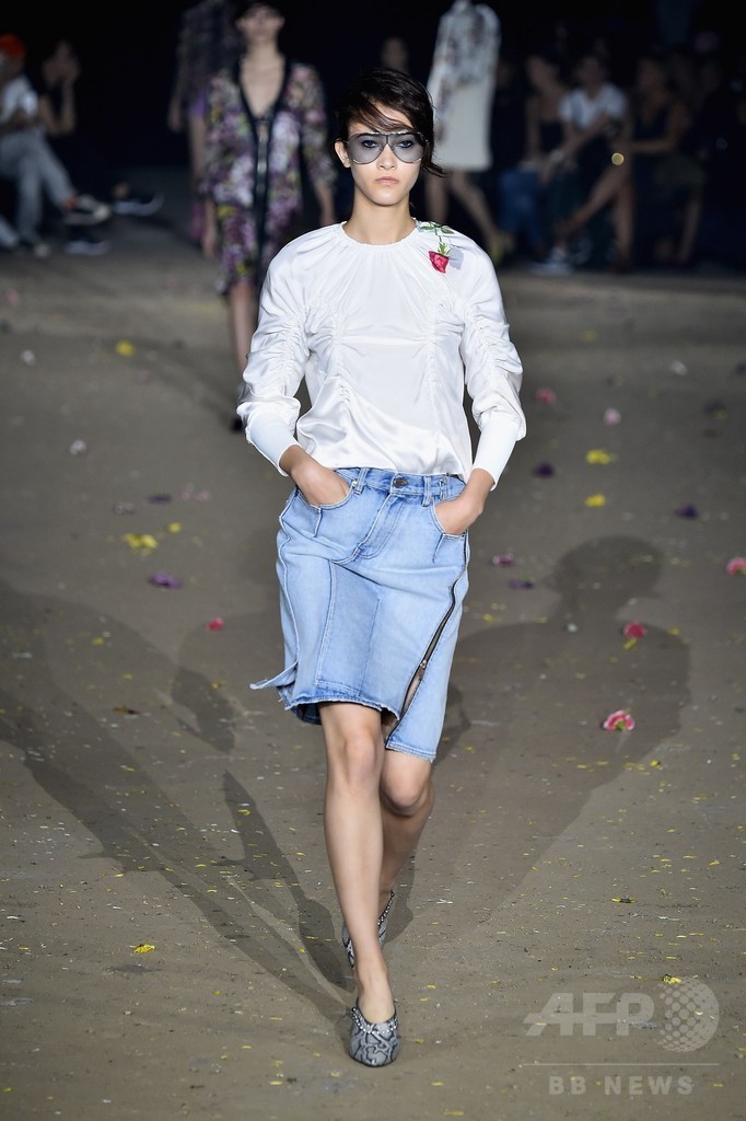 「3.1 フィリップ リム」17年春夏