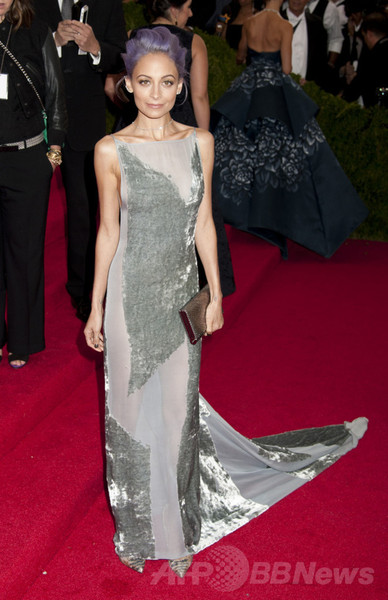 ニコール・リッチー、ファッションに目覚めたきっかけを語る