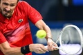 男子テニス、上海マスターズ、シングルス3回戦。リターンを打つダニール・メドベージェフ（2024年10月6日撮影）。(c)Hector RETAMAL/ AFP