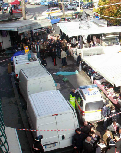 伊フィレンツェの市場で極右男が発砲、セネガル人露天商5人死傷