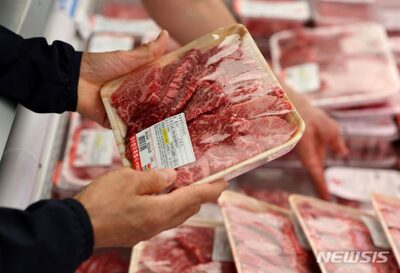 韓国の社長「みんなで昼食を」カード渡したら…従業員5人で4万円の「韓牛三昧」