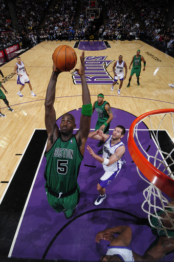 セルティックス キングスに快勝し3連勝