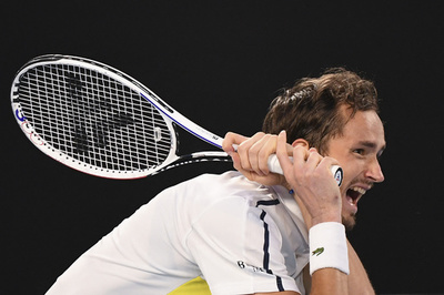 メドベージェフ、芝で初の決勝進出 マヨルカ選手権