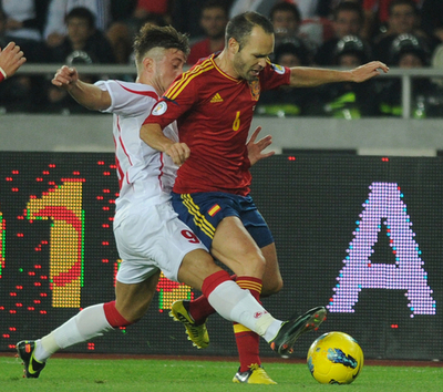 FCバルセロナのイニエスタが2週間の戦線離脱