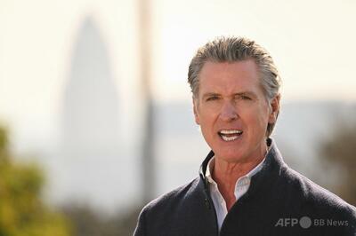 カリフォルニア州知事、不法移民向け無料医療制度廃止を提案