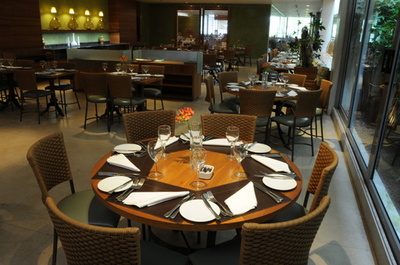 W杯代表が宿泊予定のホテルから期限切れ食品、ブラジル