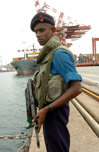 ＜スリランカ紛争＞海軍、反政府勢力のボートを撃沈 - スリランカ