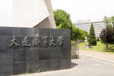 中国の大学生が相次いで母校に寄付し奨学金を設立