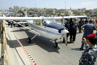 ロス近郊でセスナ機が空中衝突、5人死亡