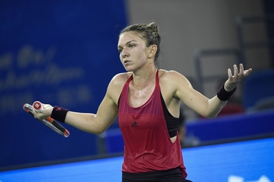 ハレプとウォズニアッキが初戦敗退、ムグルサは3回戦へ 武漢OP