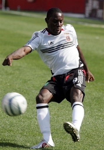 ベンフィカ フレディ・アドゥと5年契約を結ぶ