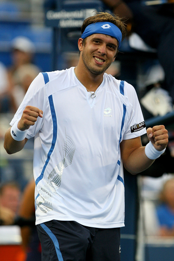 ミュラー ダビデンコ破り準々決勝進出