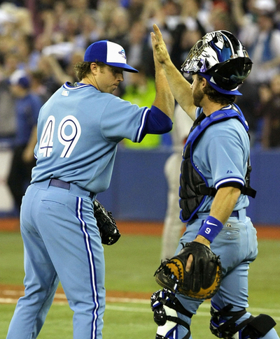 ブルージェイズ 本拠地開幕戦を白星で飾る