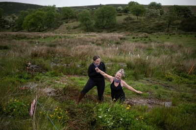 【今日の1枚】泥んこレースを楽しもう！ 英