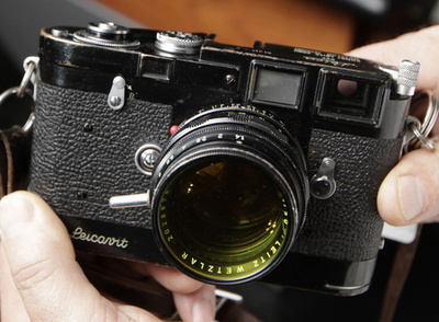 ライフ誌カメラマン愛用のライカ、高値で落札