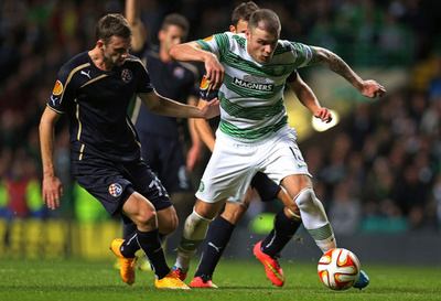 「エルビス物まね芸人」に頭突き、アイルランド代表に2800万円の賠償命令